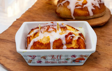 Cinnamon Cream Bread Loaf - 3 Wick